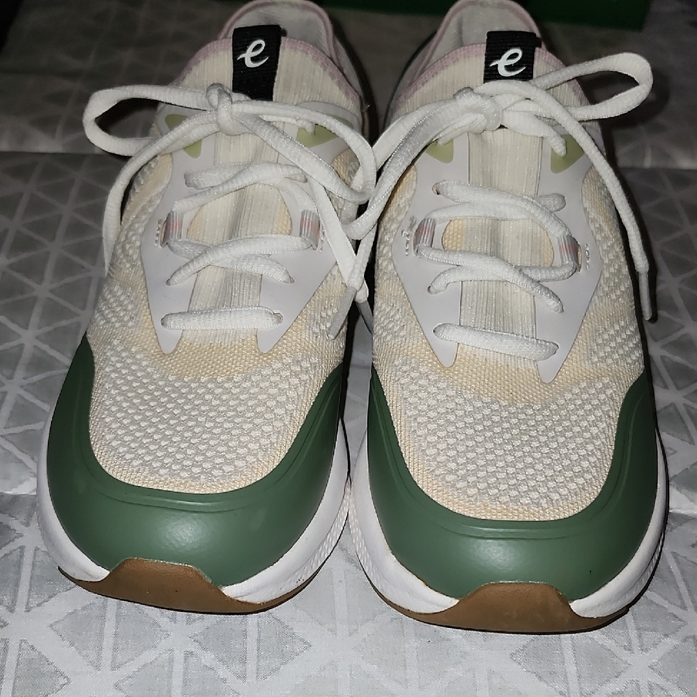 Women"s Easy Spirit Baxter Walking Sneakers Denise Austin Size 7